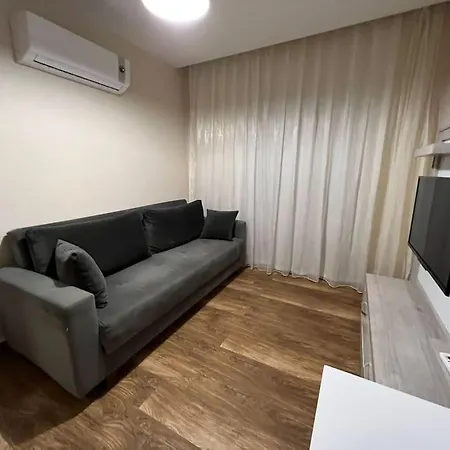 Ferah, Konyaalti Kumsalina Yakin, Merkezi Konum '15' * Antalya