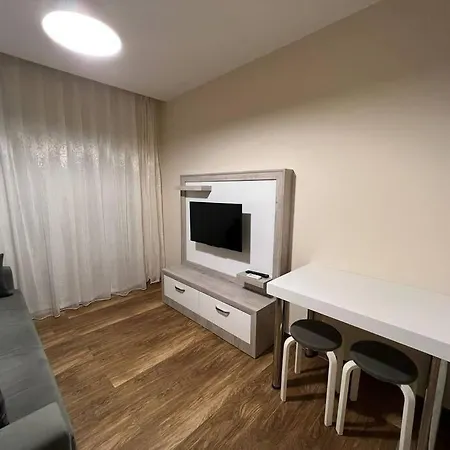 Ferah, Konyaalti Kumsalina Yakin, Merkezi Konum '15' Apartment